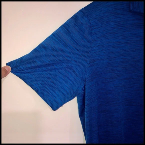 Oakley🏌🏼‍♂️⛳️Polo Mens XL Blue and Black, Worn Once, Practically New, Hydrolinx. - Picture 11 of 16